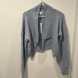 Never worn blue cropped zip up sweater with wide collar